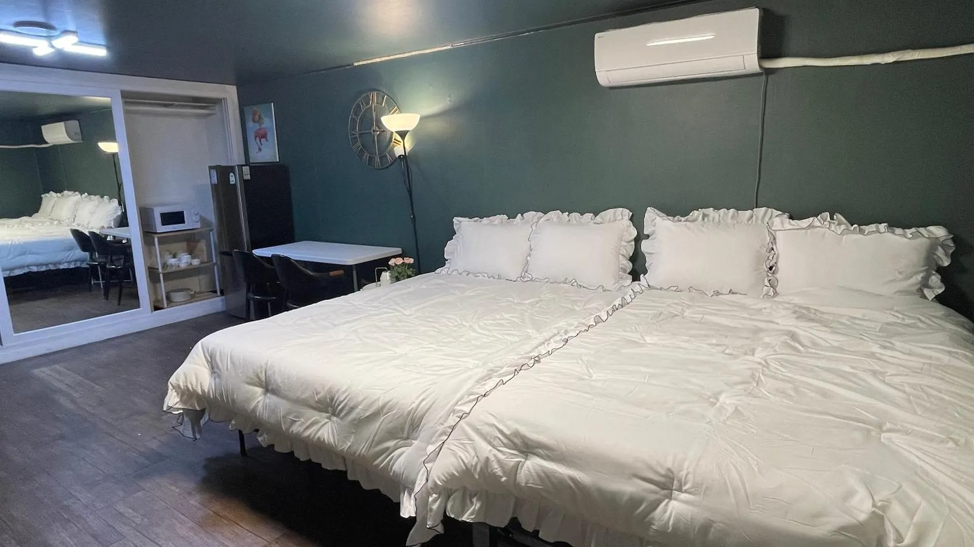 Gangnam Reasonable Price House Appartement Seoel