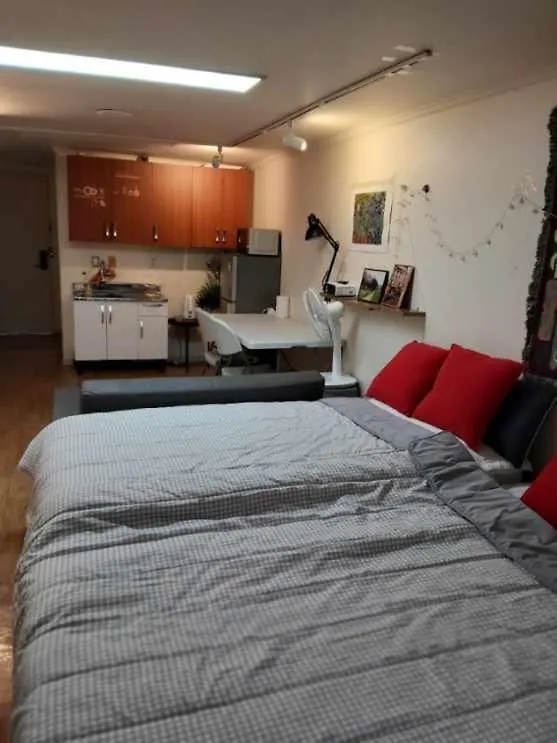 Gangnam Reasonable Price House Appartement Seoel Zuid-Korea